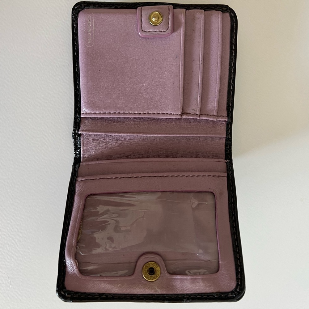 Small Coach Wallet - Picture 2 of 5